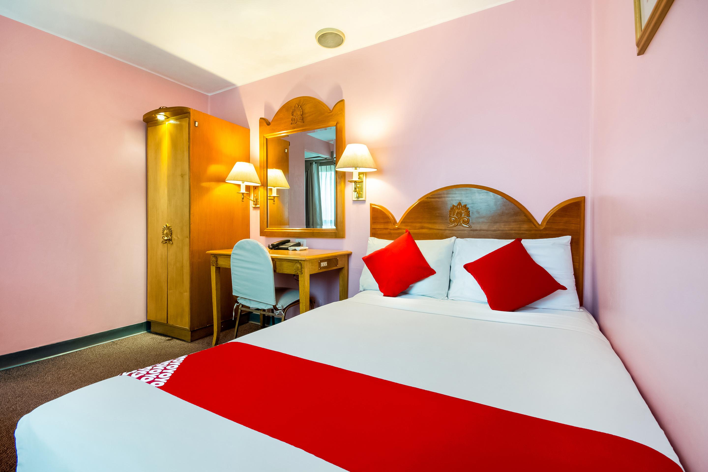 Palladium Suites Hotel Cebu Exteriör bild