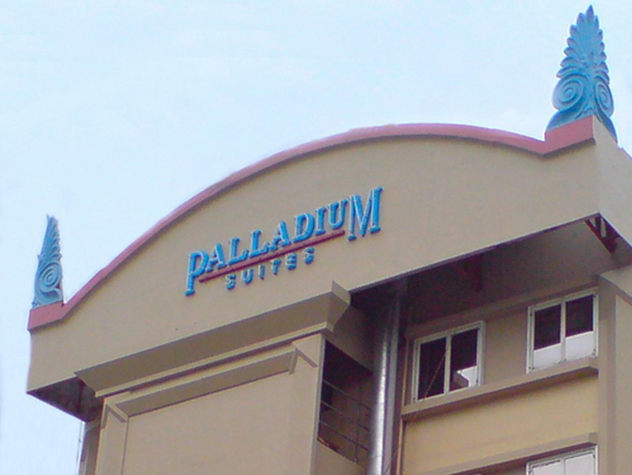 Palladium Suites Hotel Cebu Exteriör bild